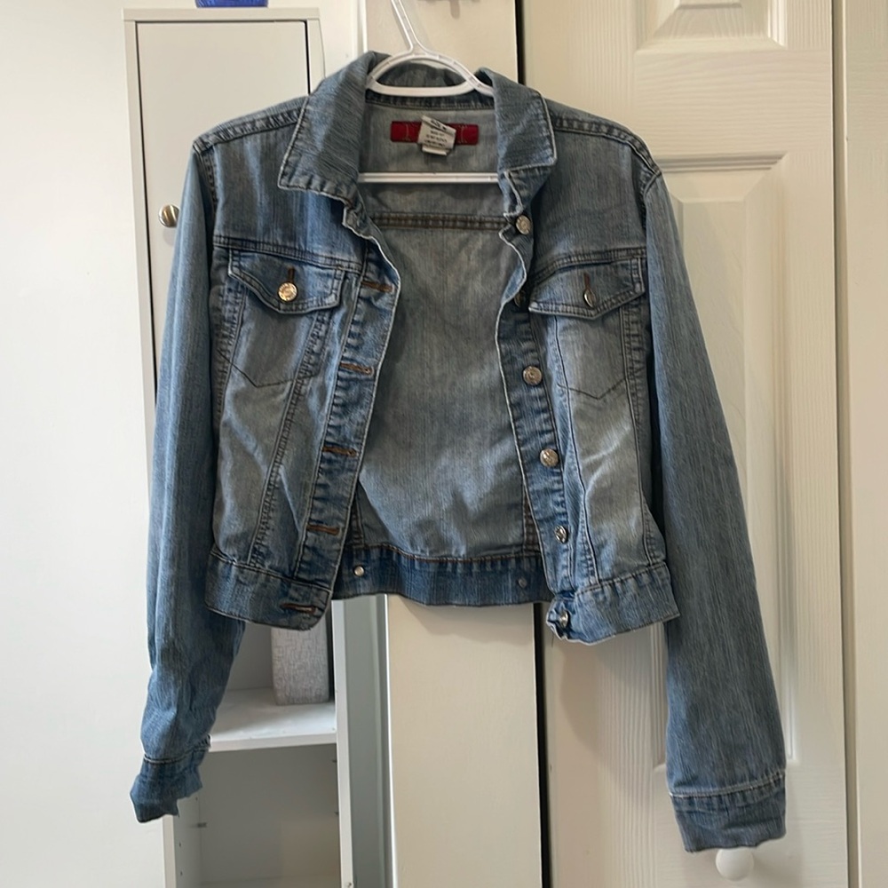 Women’s Jean Jacket